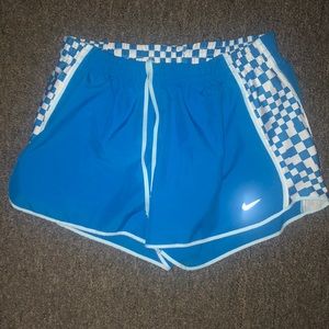 Women’s Nike active shorts